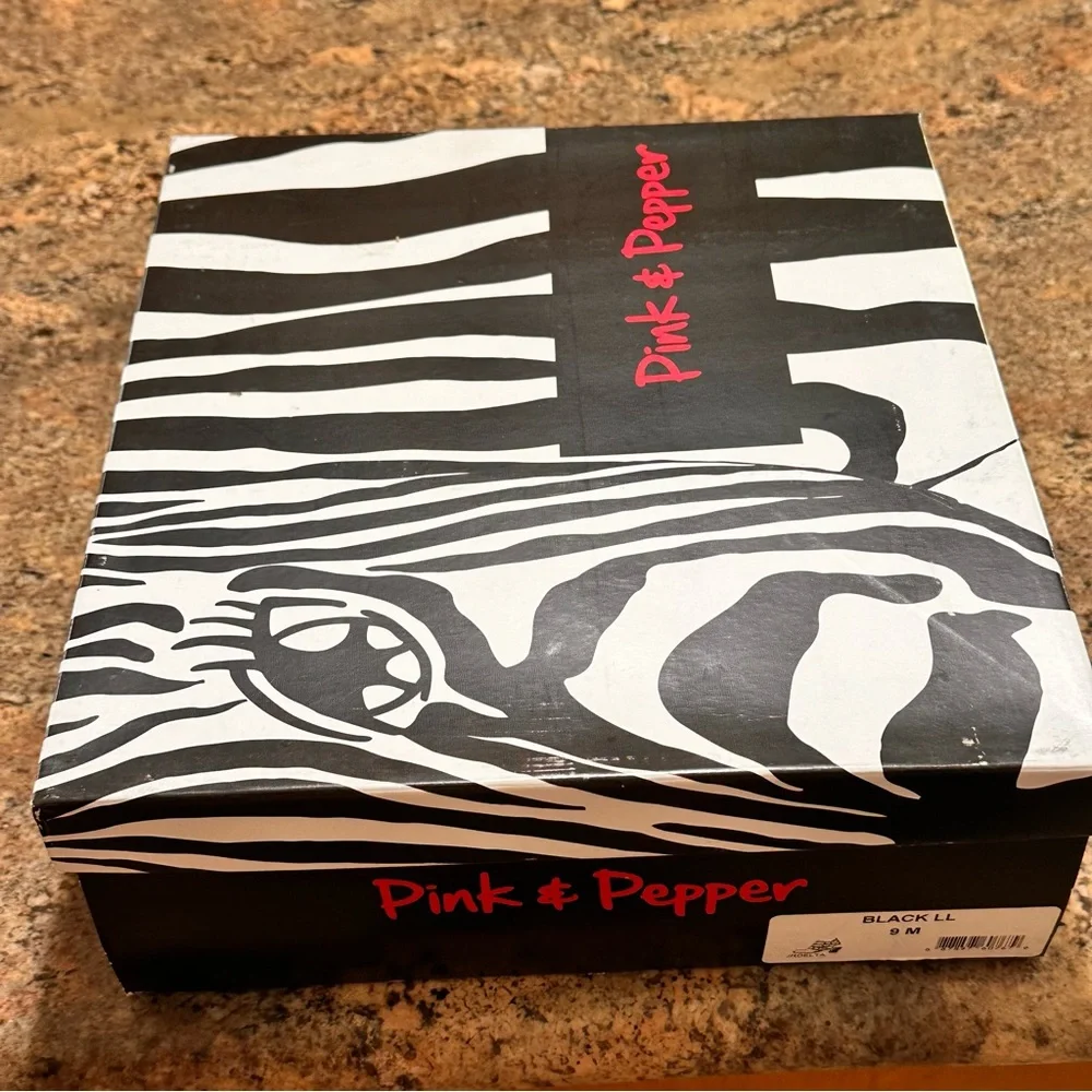 Black Bootie Styled Heel Out Shoes Size 9M - Picture 13 of 13